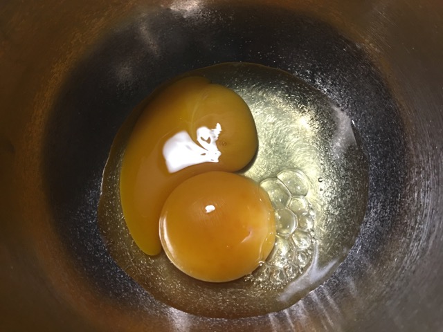 170228_Cracked Egg