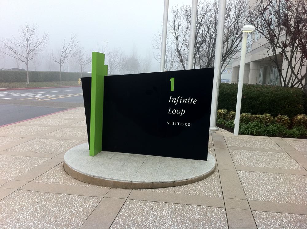 Apple Campus Sign - 1 Infinite Loop